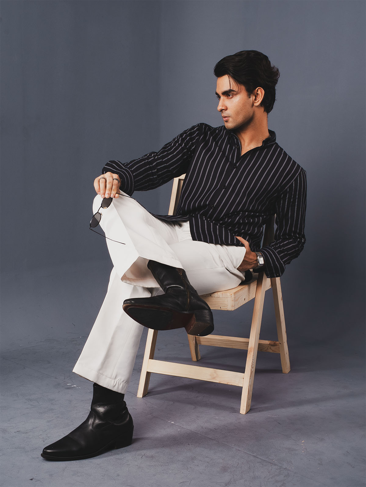 AUTUMN Black Striped Shirt [Most Requested]